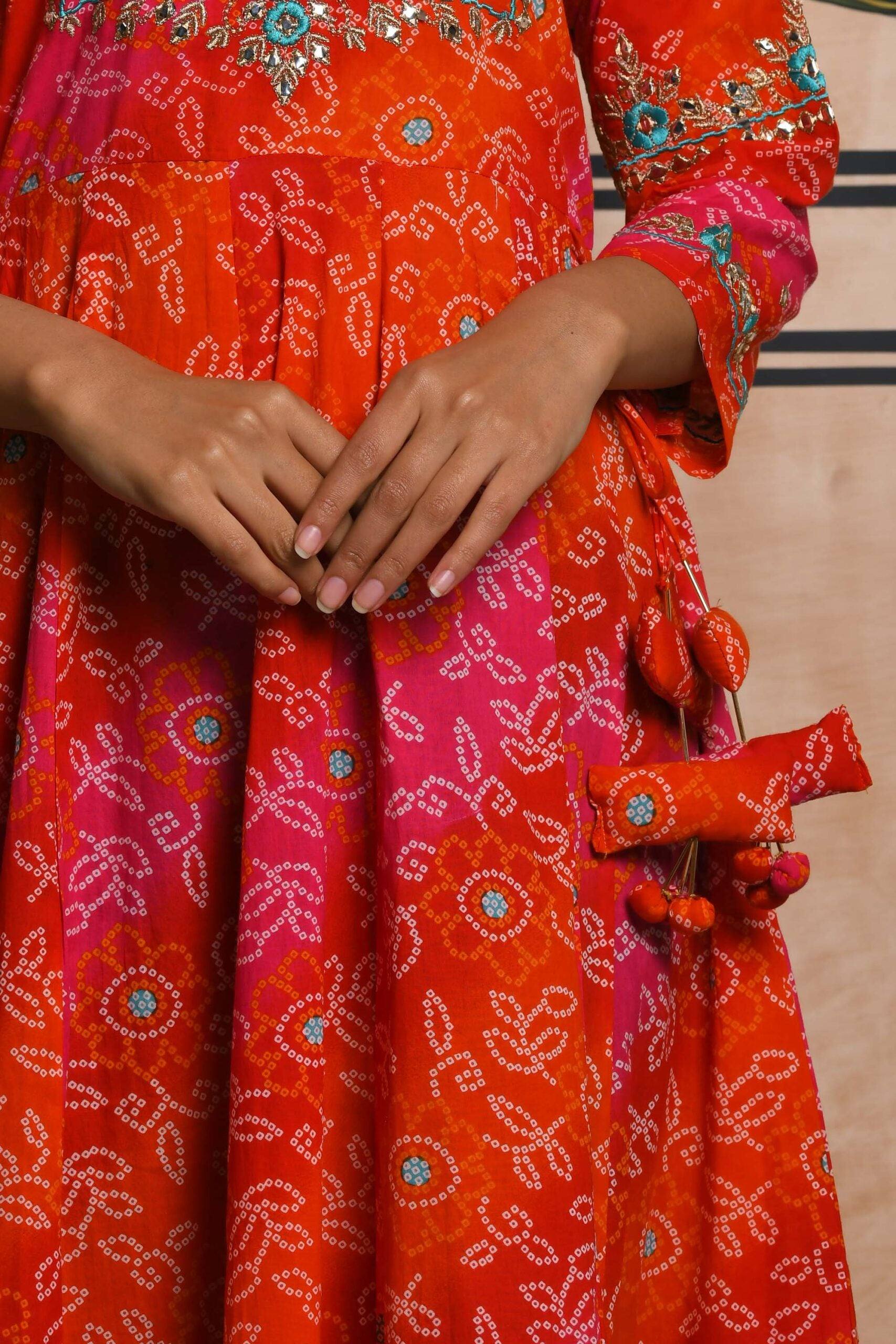 Buy Bandhani Print Kurti, Bandhej Kurti, Kurta for Women, Long Kurti,  Sleeveless Kurti,traditional Kurti , Gift for Her,indian Kurti, Ethnic  Online in India - Etsy